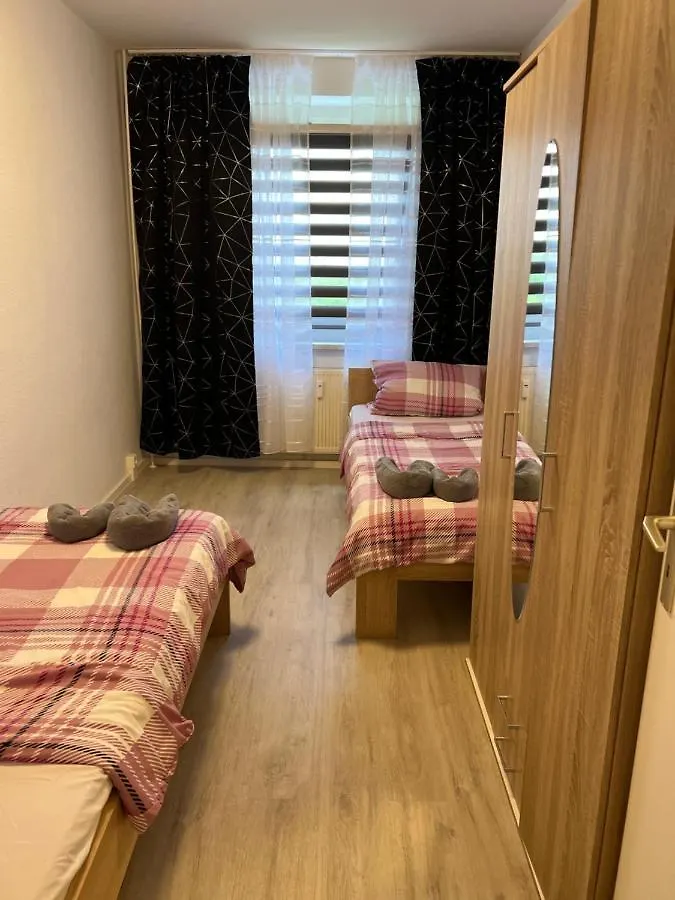 Apartment Sonnige Terrassenwohnung Mit 3 Zimmern Und Bad J30 Leipzig Germany